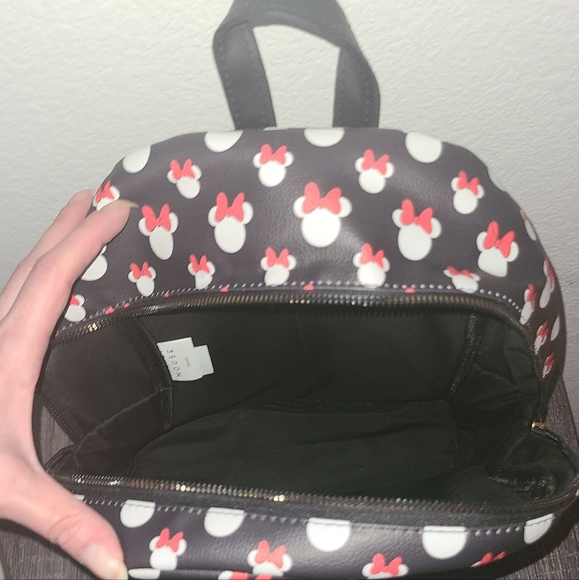 DISNEY MINNIE MOUSE LOGO LARGE BACKPACK BAG GREAT FOR TRAVEL SCHOOL AND MORE - Picture 9 of 13